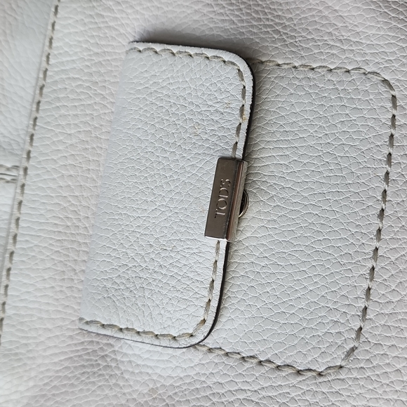 Tod's Leather Front Pocket Tote Bag - Picture 2 of 15
